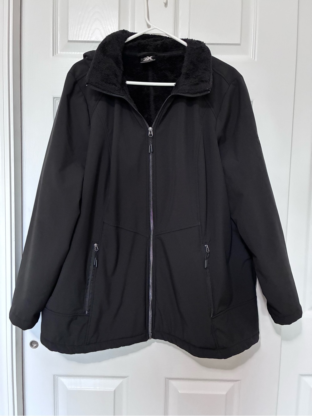 ZeroXposur Women’s Black Faux Shearling Lined Hooded Softshell Jacket Size 2X